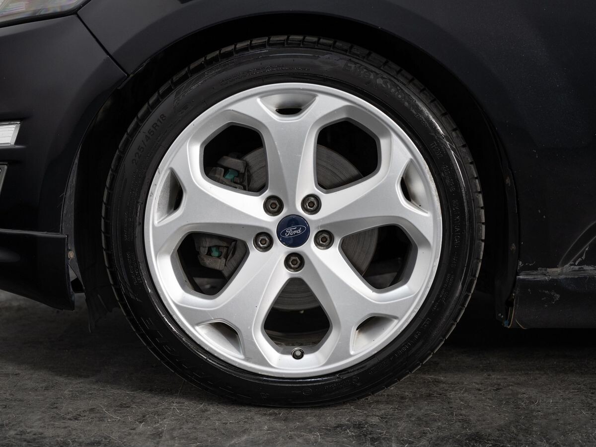 Ford Mondeo 2012 - фото автомобиля