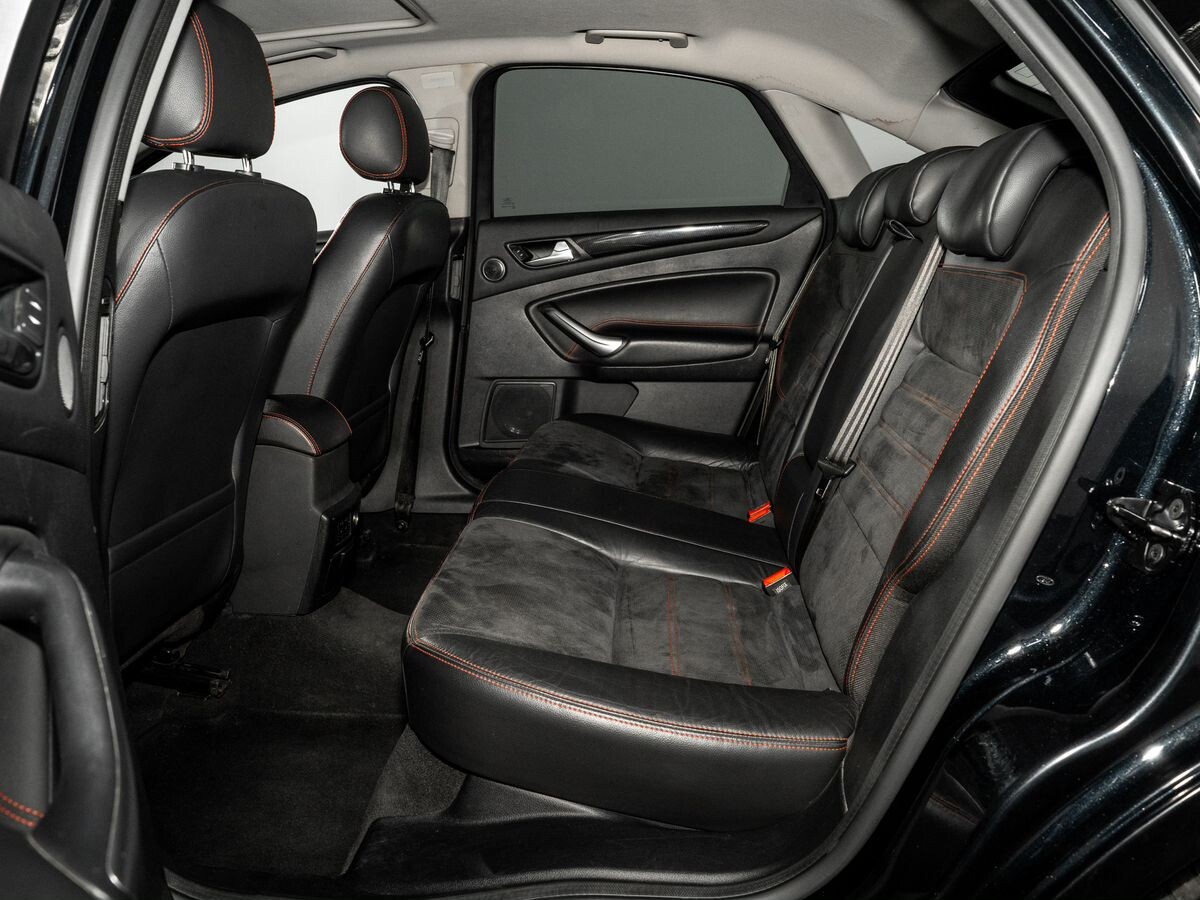 Ford Mondeo 2012 - фото автомобиля