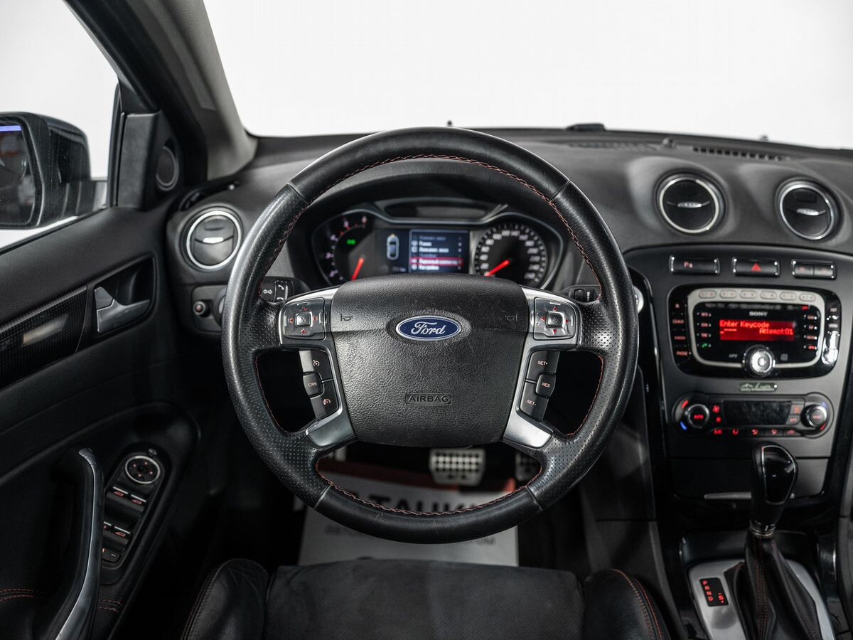 Ford Mondeo 2012 - фото автомобиля