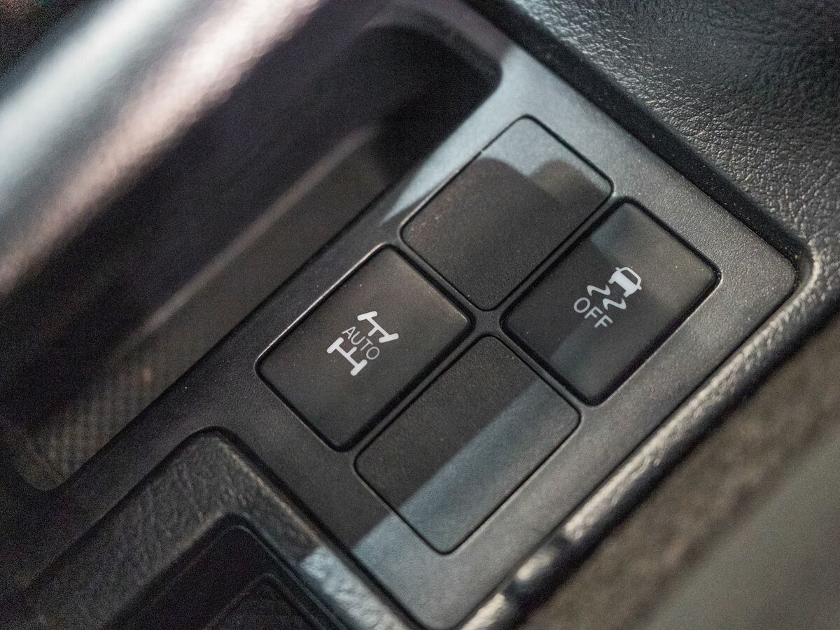 Toyota Vitz 2019 - фото автомобиля