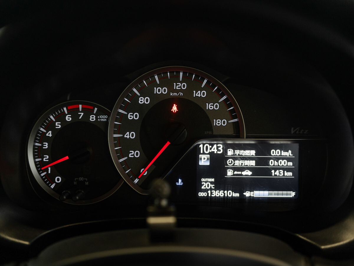 Toyota Vitz 2019 - фото автомобиля