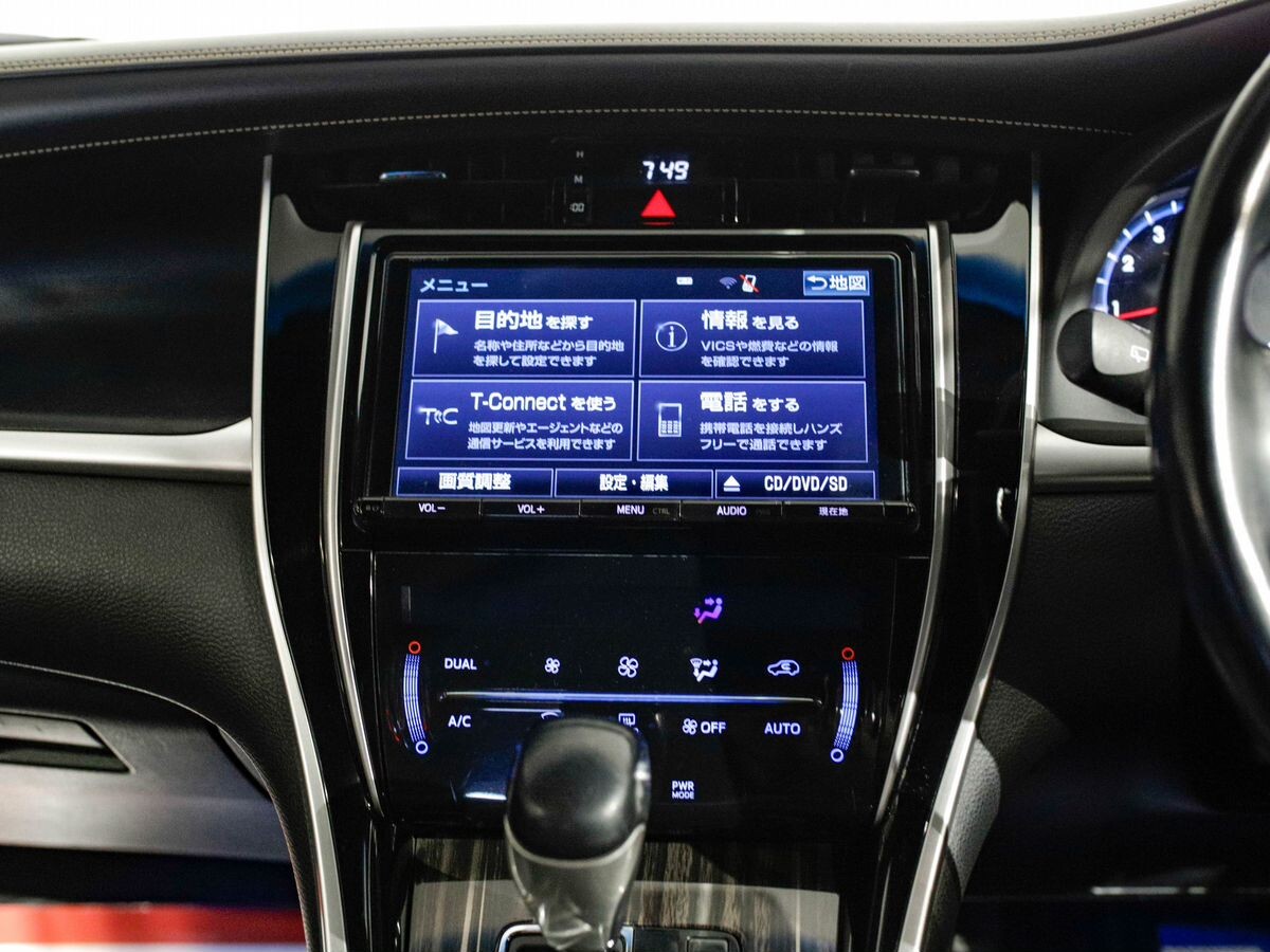 Toyota Harrier 2016 - фото автомобиля