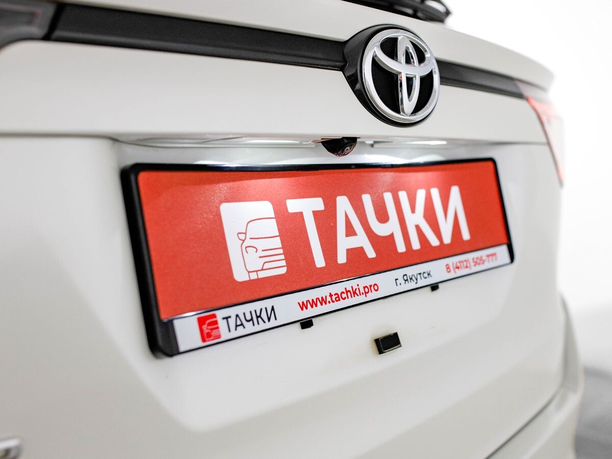 Toyota Harrier 2016 - фото автомобиля