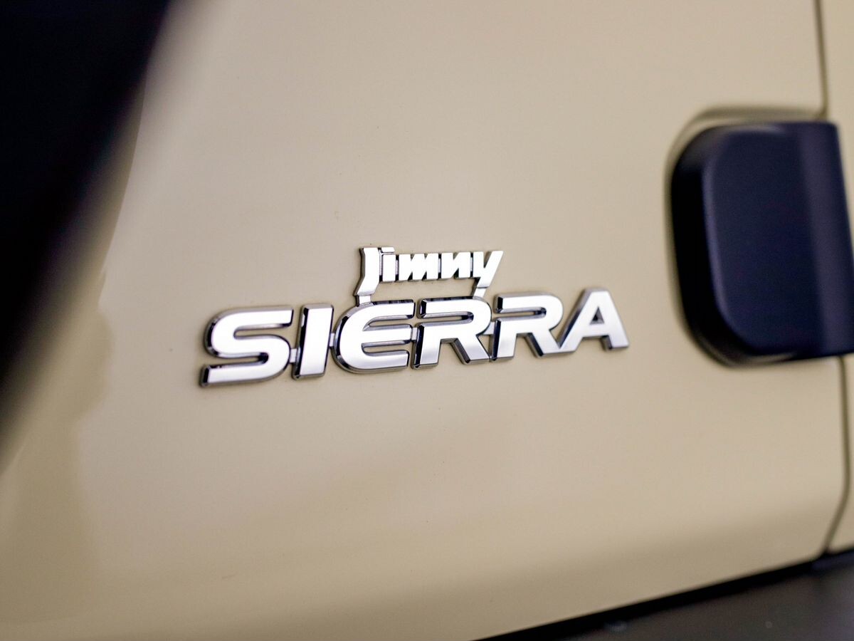 Suzuki Jimny Sierra 2021 - фото автомобиля