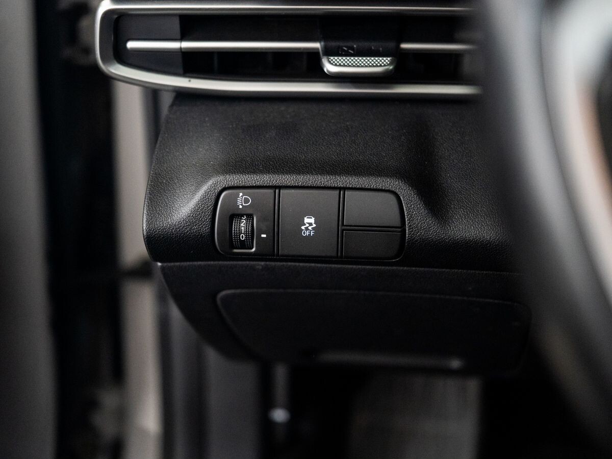 Hyundai Elantra 2021 - фото автомобиля