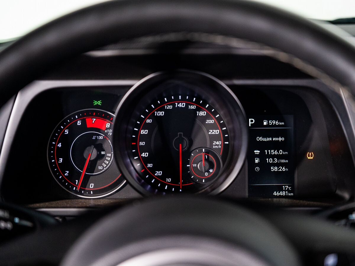 Hyundai Elantra 2021 - фото автомобиля