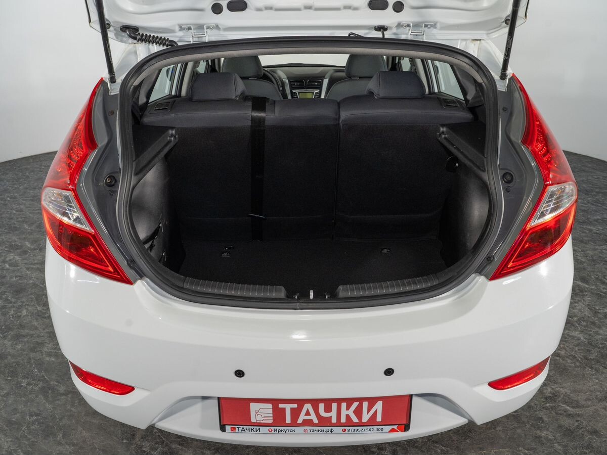 Hyundai Solaris 2014 - фото автомобиля