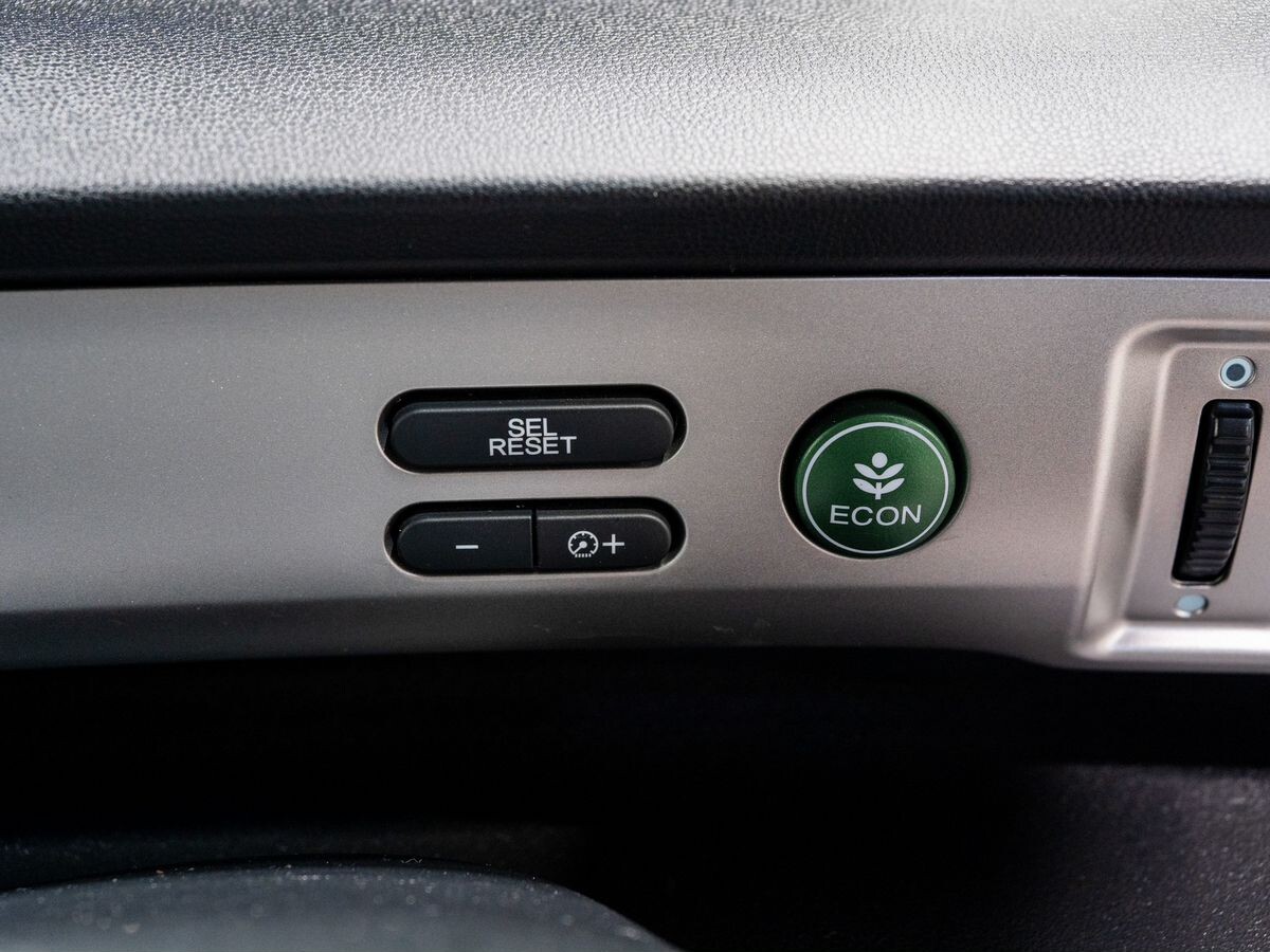 Honda Freed 2014 - фото автомобиля