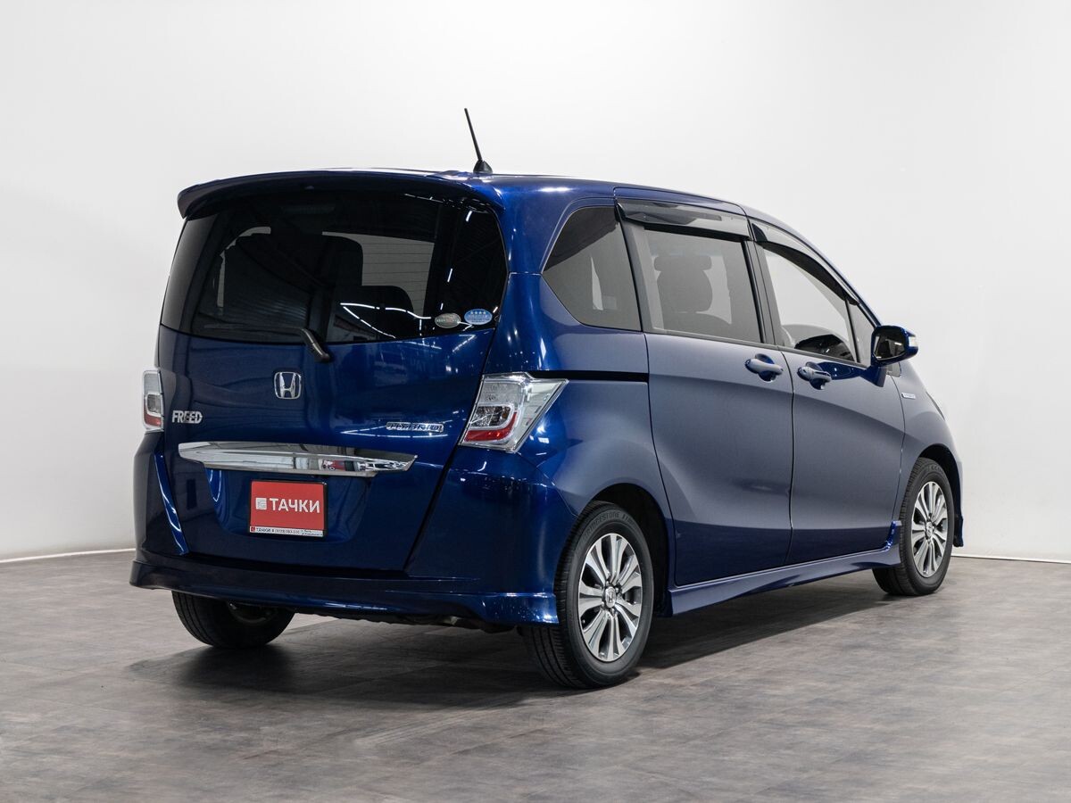 Honda Freed 2014 - фото автомобиля