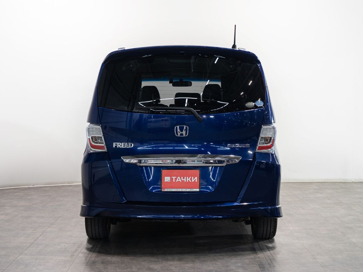 Honda Freed 2014 - фото автомобиля