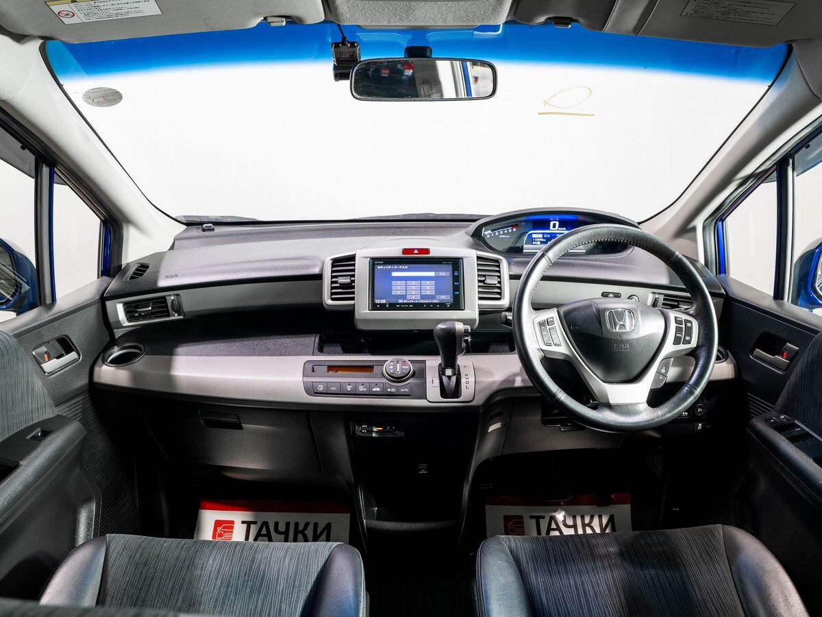 Honda Freed 2014 - фото автомобиля