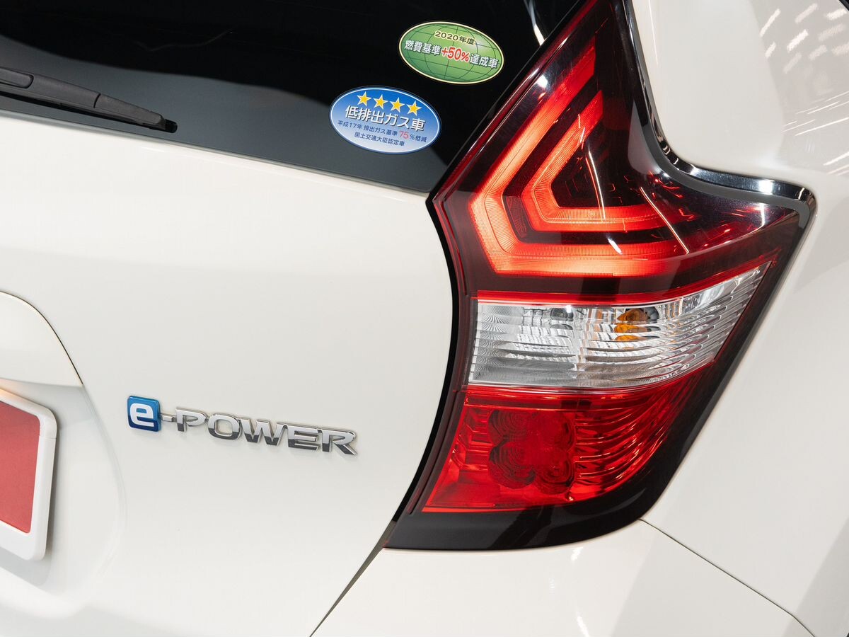 Nissan Note 2019 - фото автомобиля