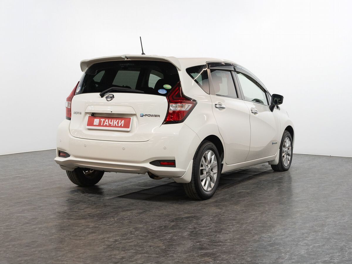 Nissan Note 2019 - фото автомобиля