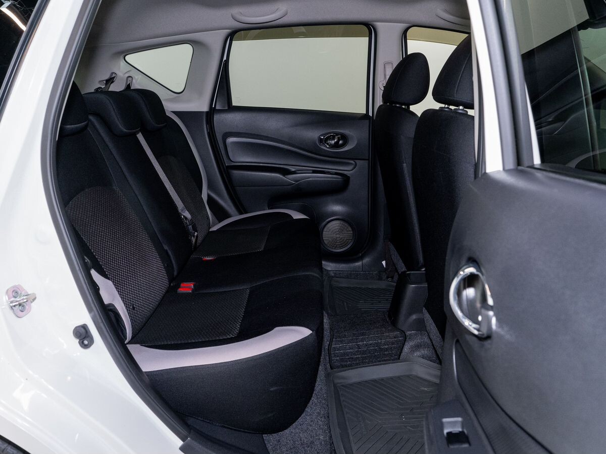 Nissan Note 2019 - фото автомобиля