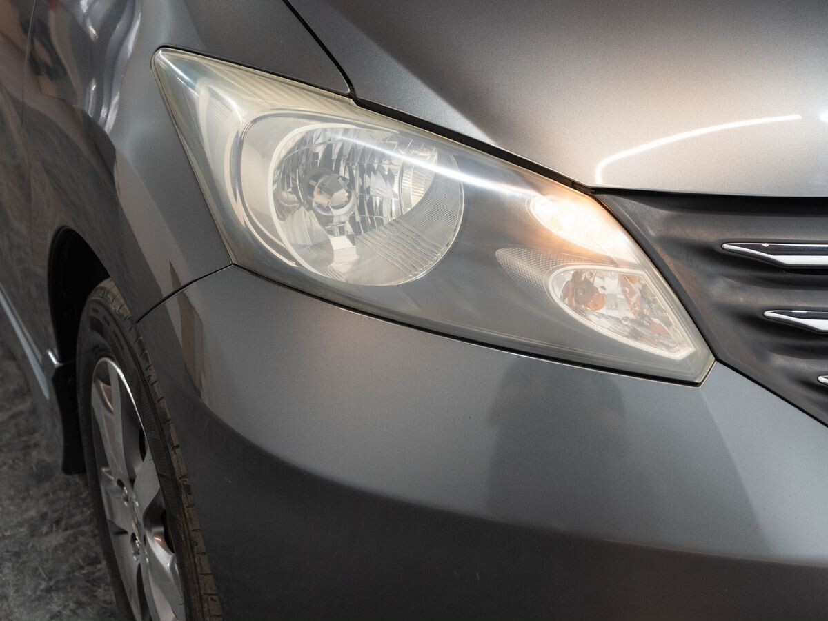 Honda Freed 2008 - фото автомобиля