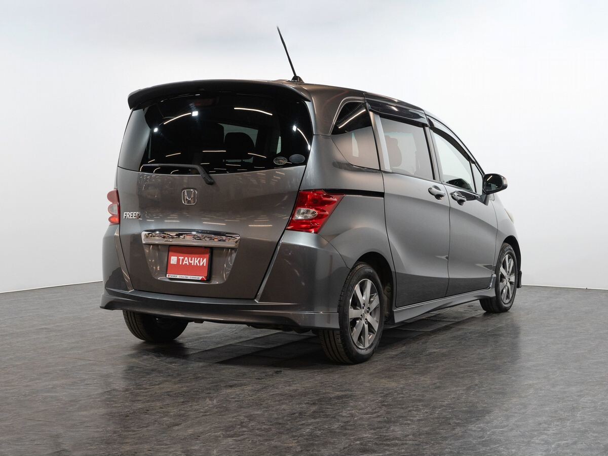 Honda Freed 2008 - фото автомобиля