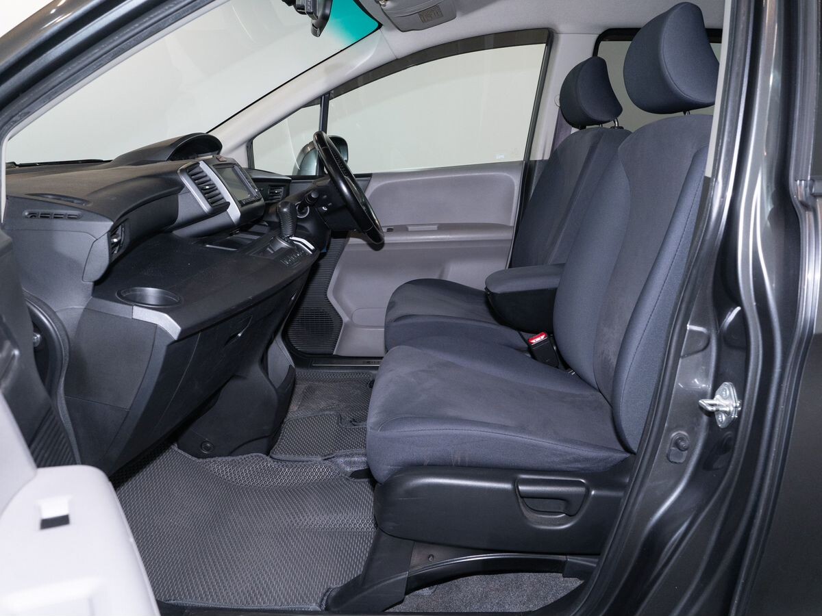 Honda Freed 2008 - фото автомобиля