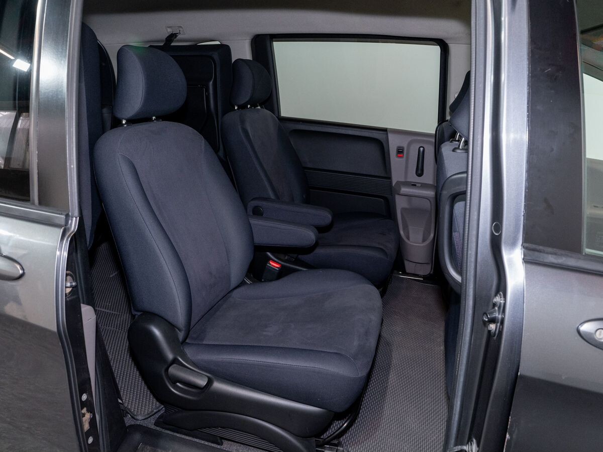 Honda Freed 2008 - фото автомобиля
