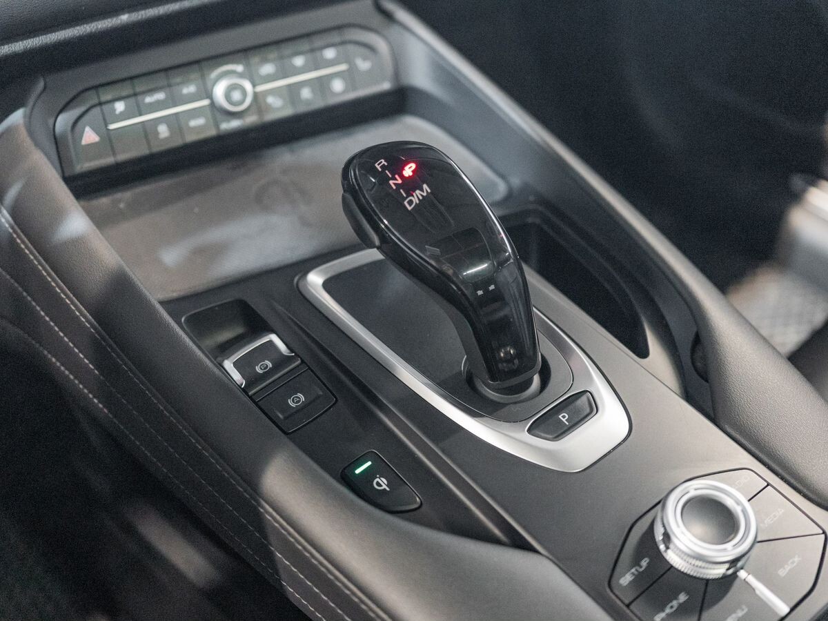 Haval F7 2021 - фото автомобиля