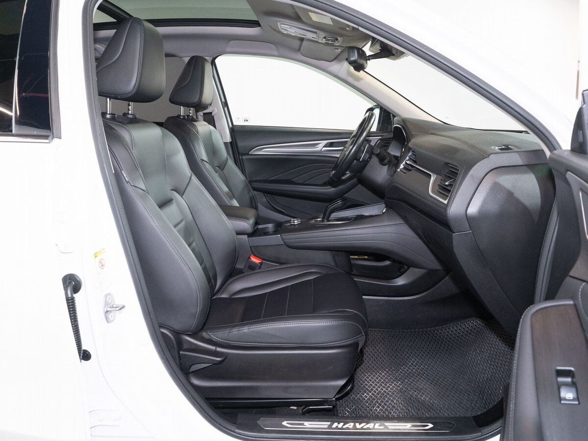 Haval F7 2021 - фото автомобиля