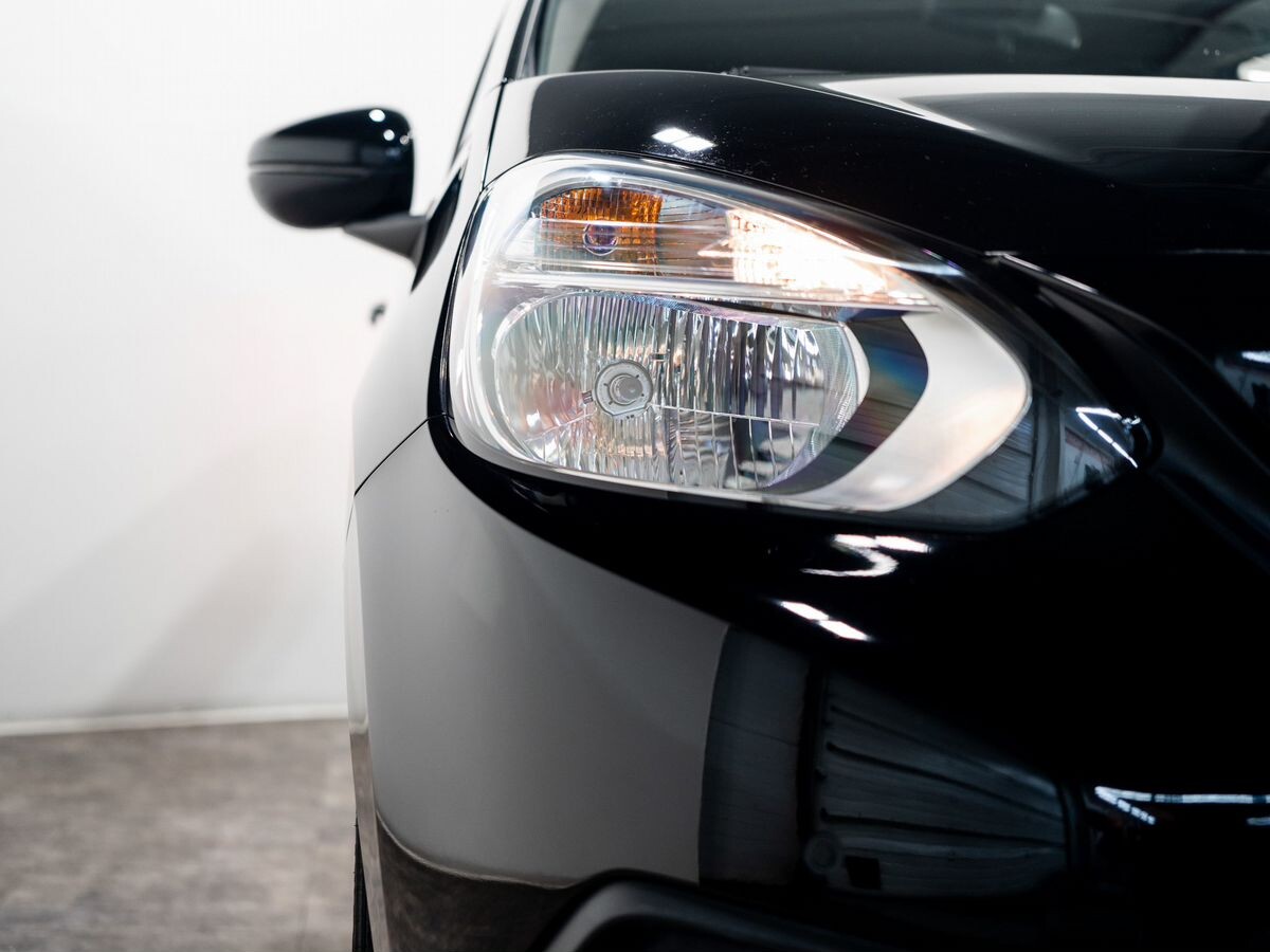 Honda Fit 2022 - фото автомобиля
