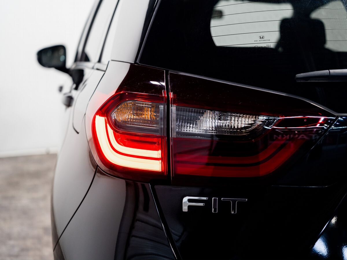 Honda Fit 2022 - фото автомобиля