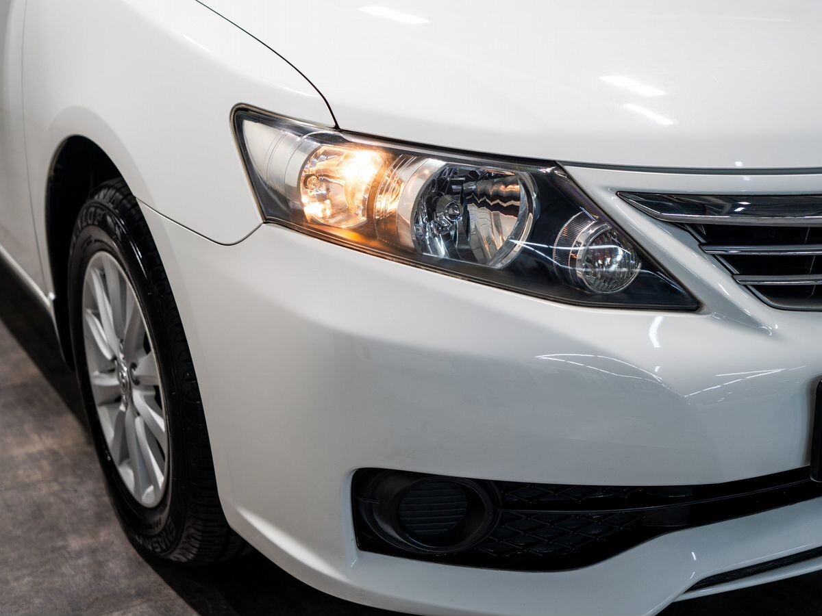 Toyota Allion 2012 - фото автомобиля