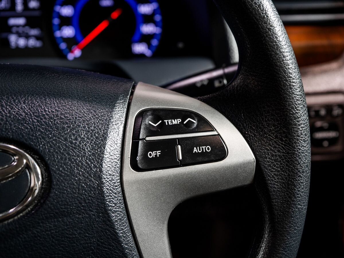 Toyota Allion 2012 - фото автомобиля