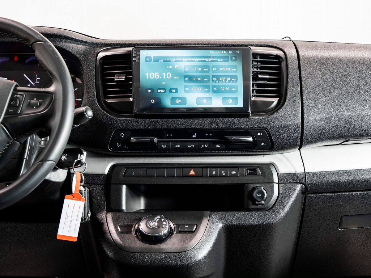 Peugeot Traveller 2021 - фото автомобиля