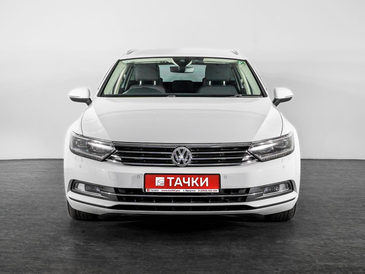 Volkswagen Passat 2015 - фото автомобиля