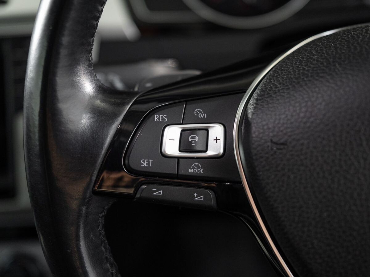 Volkswagen Passat 2015 - фото автомобиля