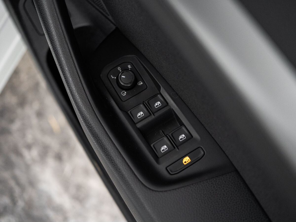 Volkswagen Passat 2015 - фото автомобиля