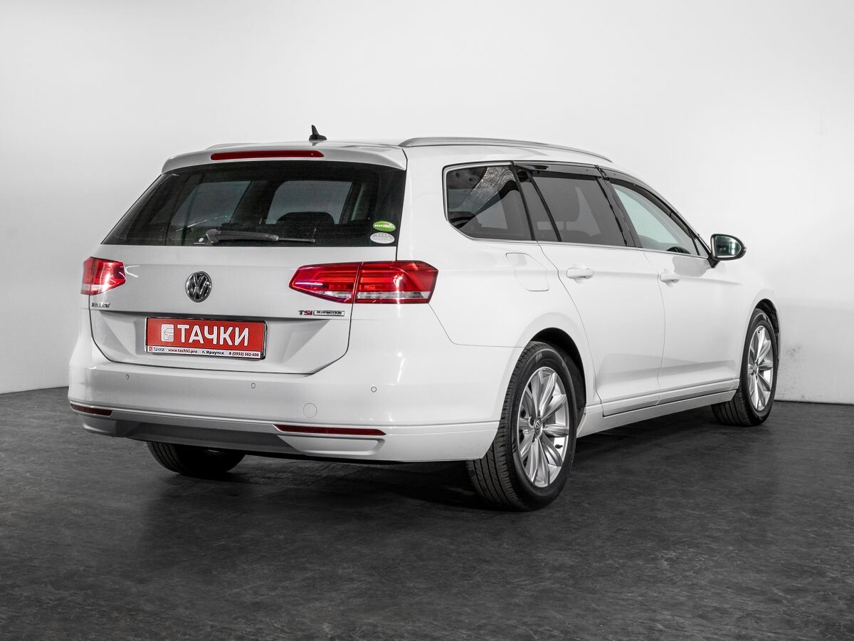 Volkswagen Passat 2015 - фото автомобиля