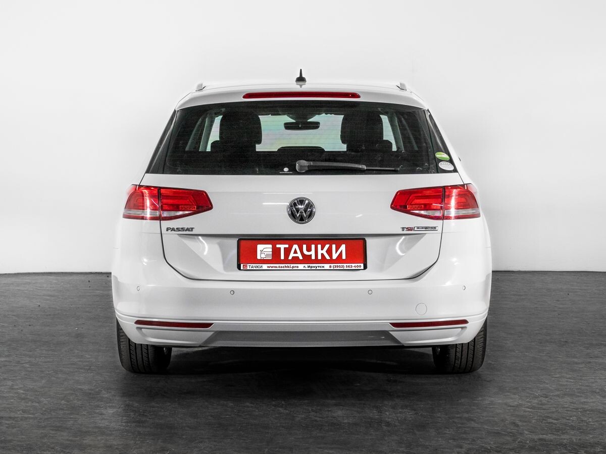 Volkswagen Passat 2015 - фото автомобиля