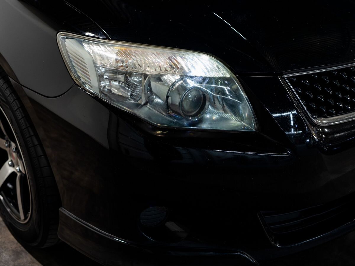 Toyota Corolla Fielder 2010 - фото автомобиля