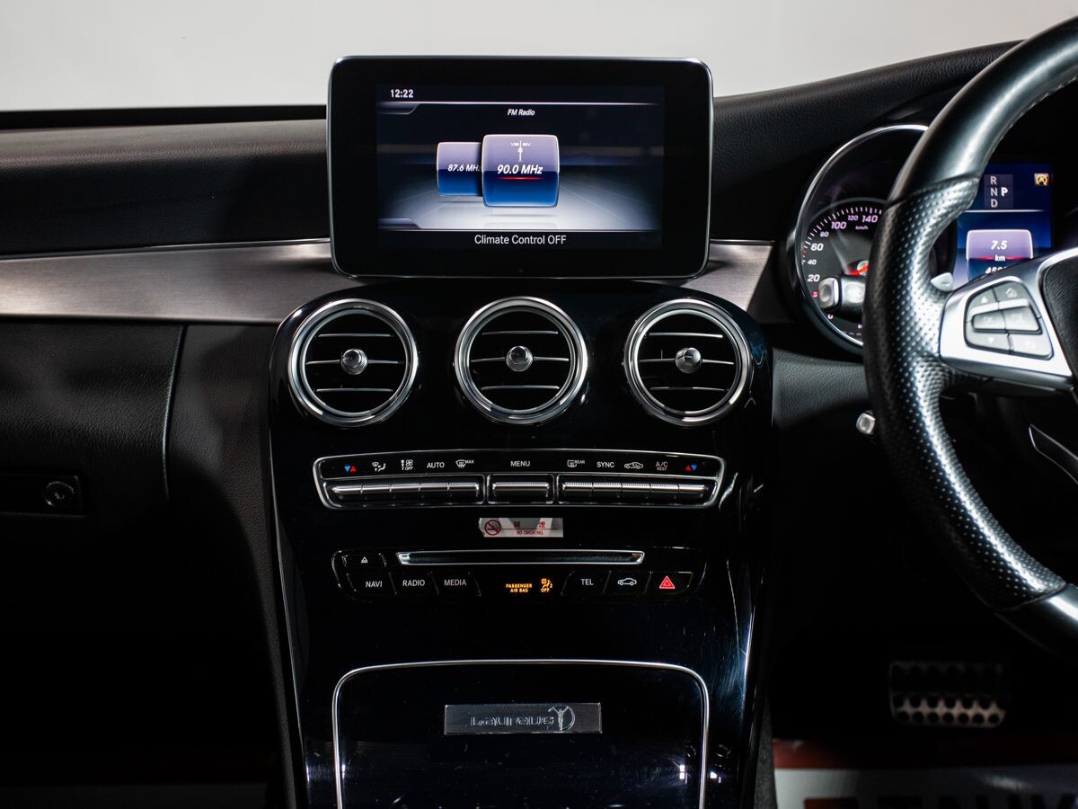 Mercedes-Benz C-Class 2018 - фото автомобиля