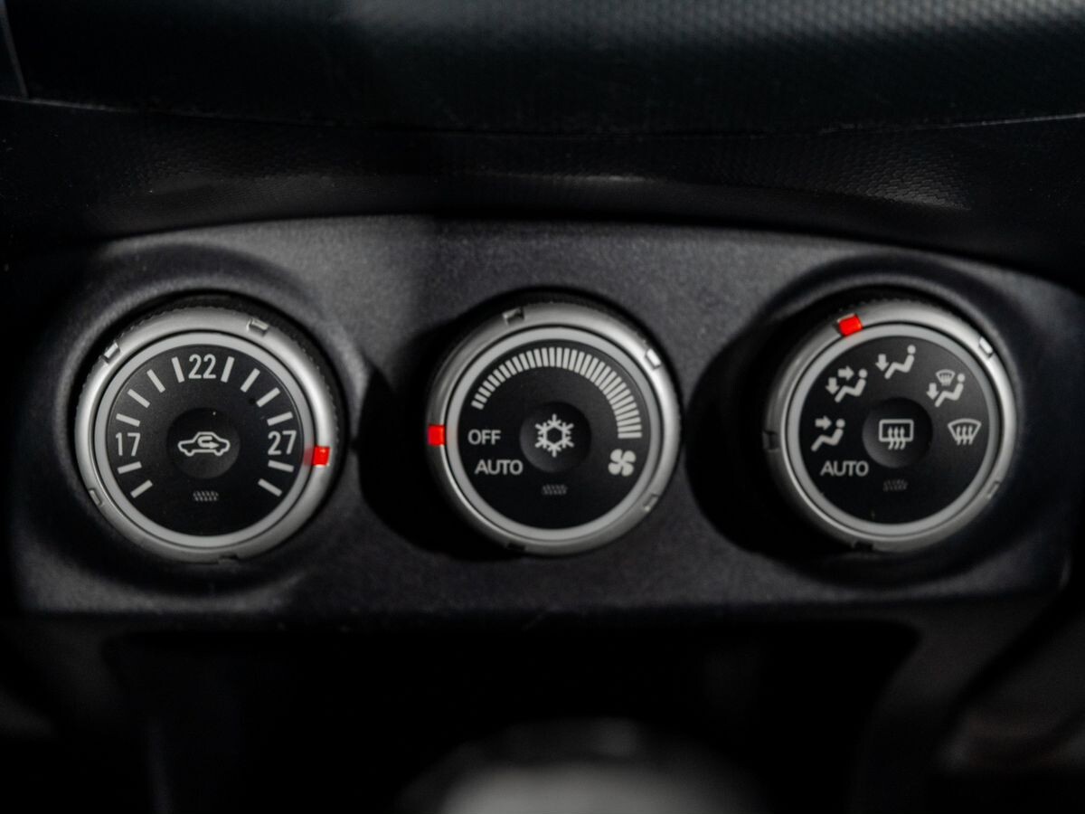 Mitsubishi Outlander 2008 - фото автомобиля