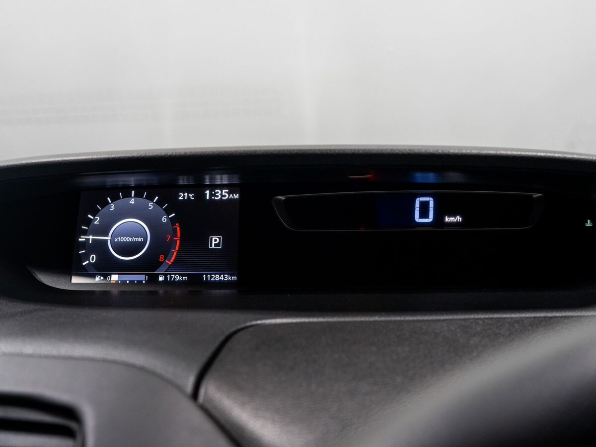 Nissan Serena 2018 - фото автомобиля