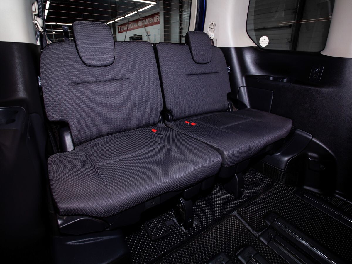 Nissan Serena 2018 - фото автомобиля