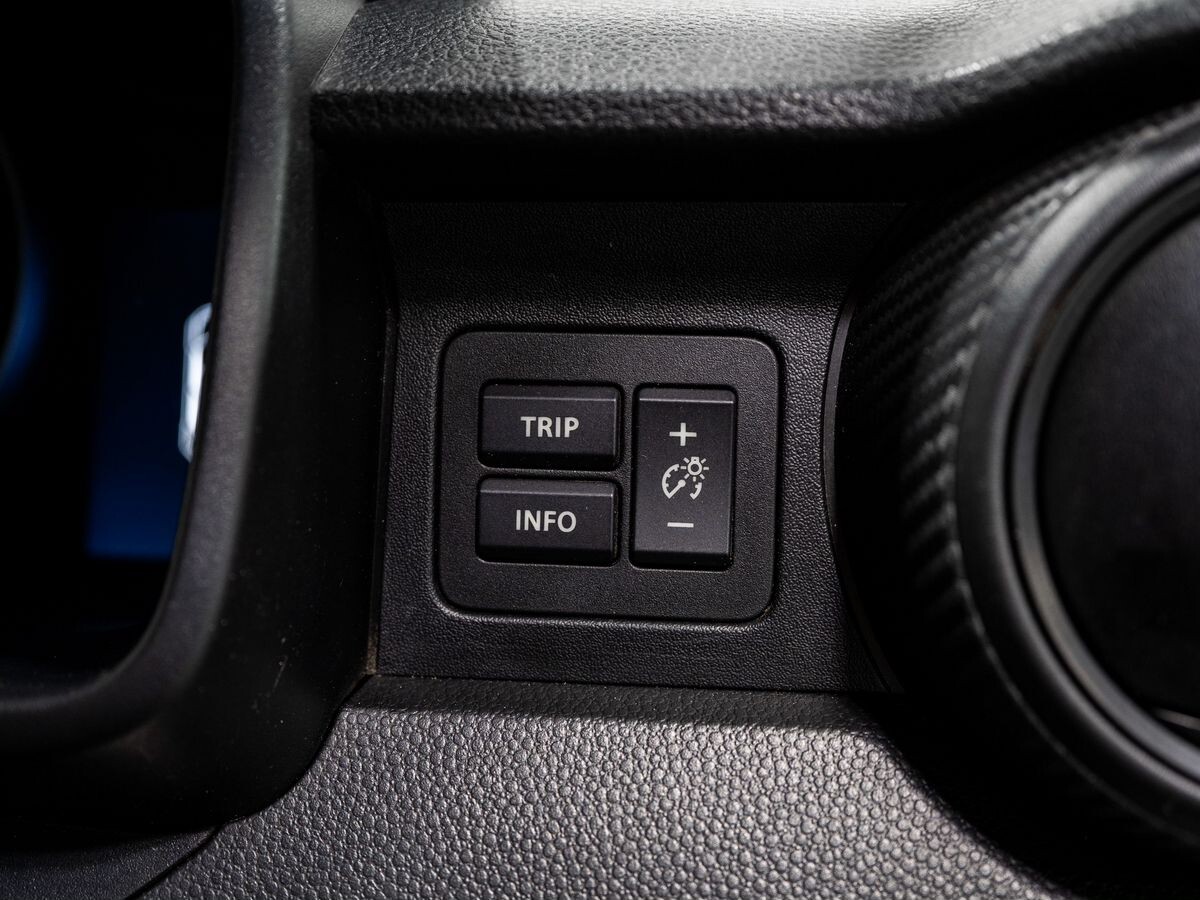 Suzuki Ignis 2019 - фото автомобиля