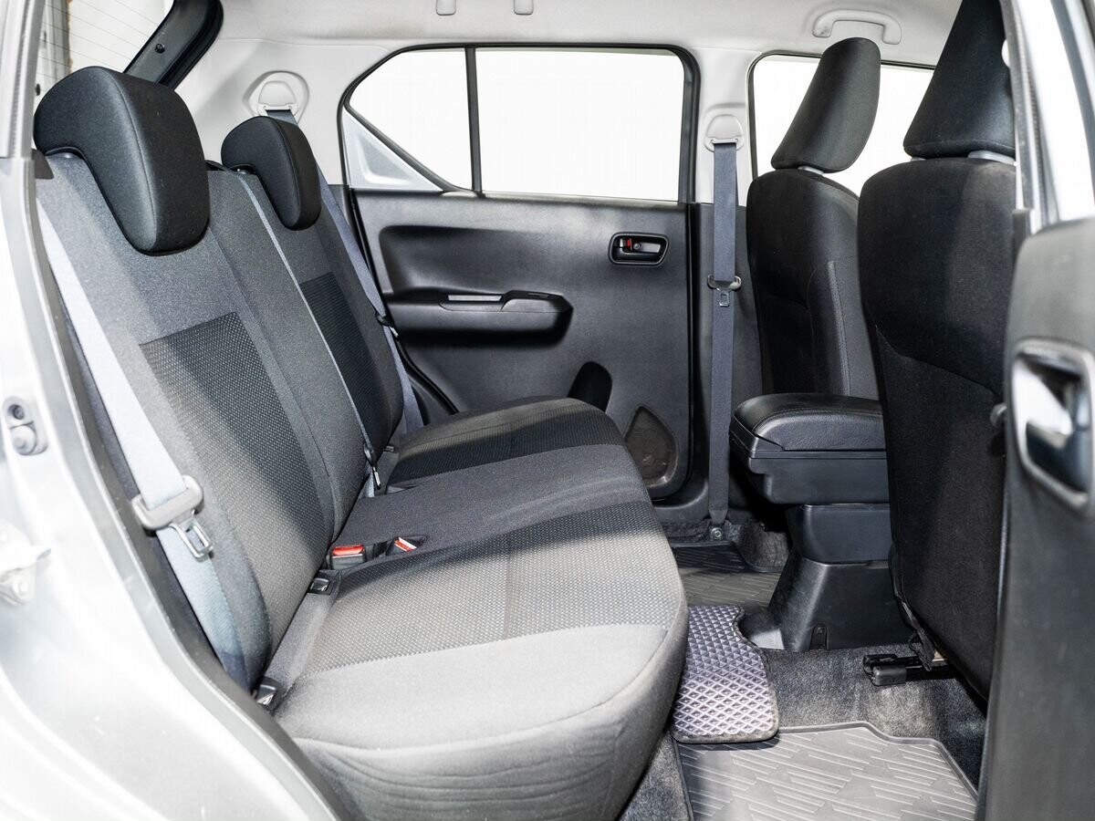 Suzuki Ignis 2019 - фото автомобиля