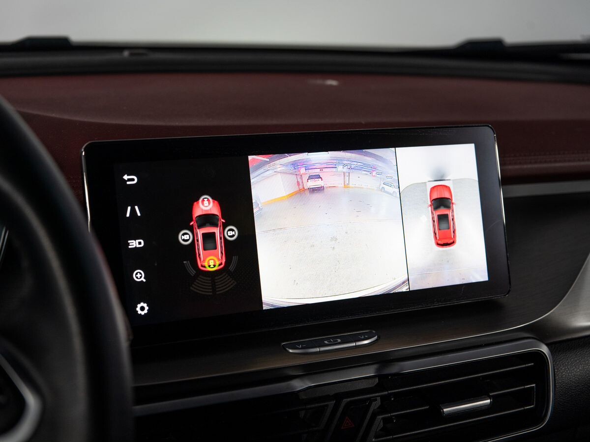 Geely Coolray 2020 - фото автомобиля