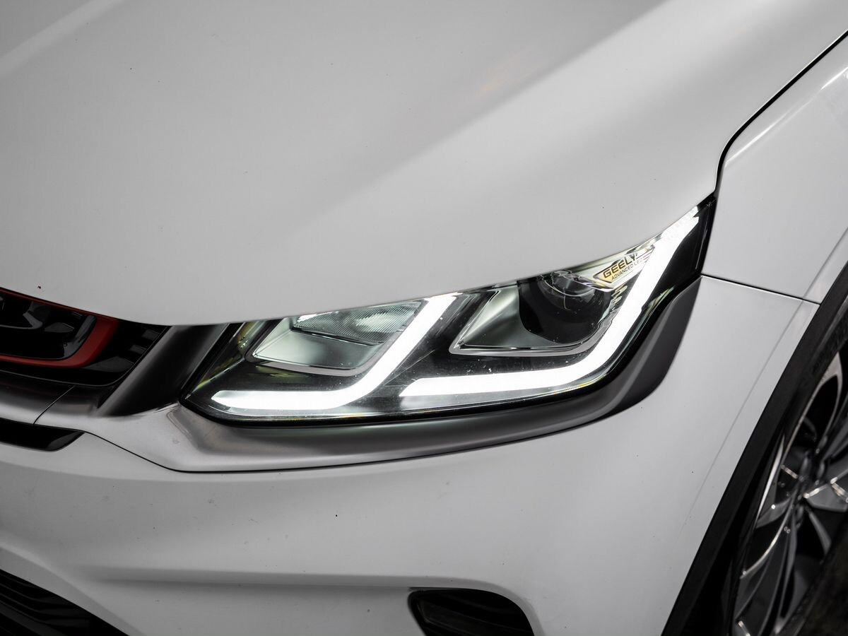 Geely Coolray 2020 - фото автомобиля