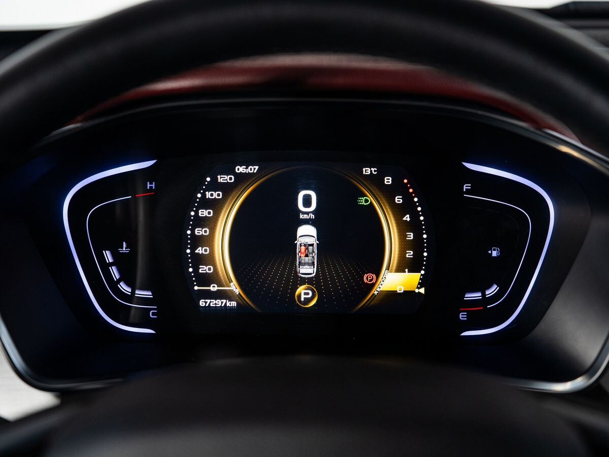 Geely Coolray 2020 - фото автомобиля