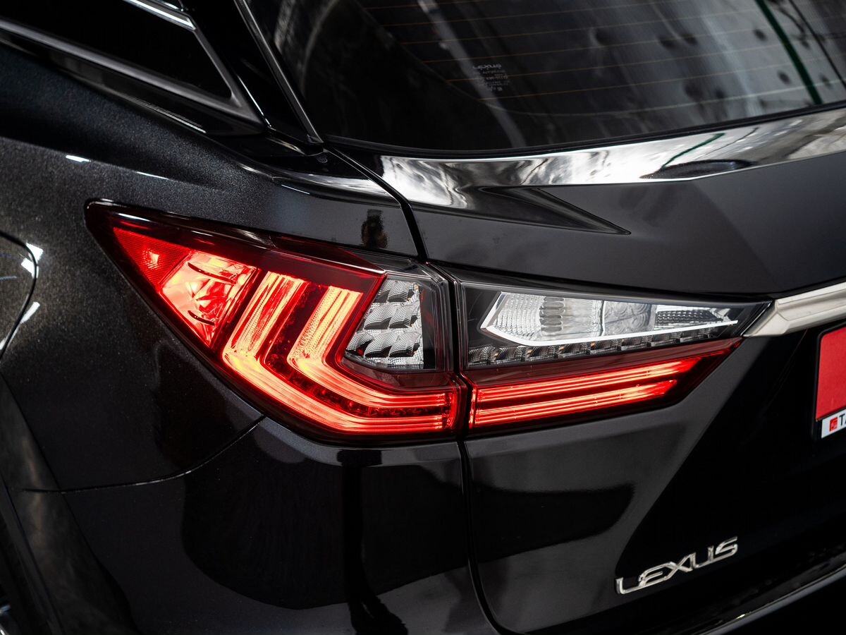 Lexus RX200t 2016 - фото автомобиля