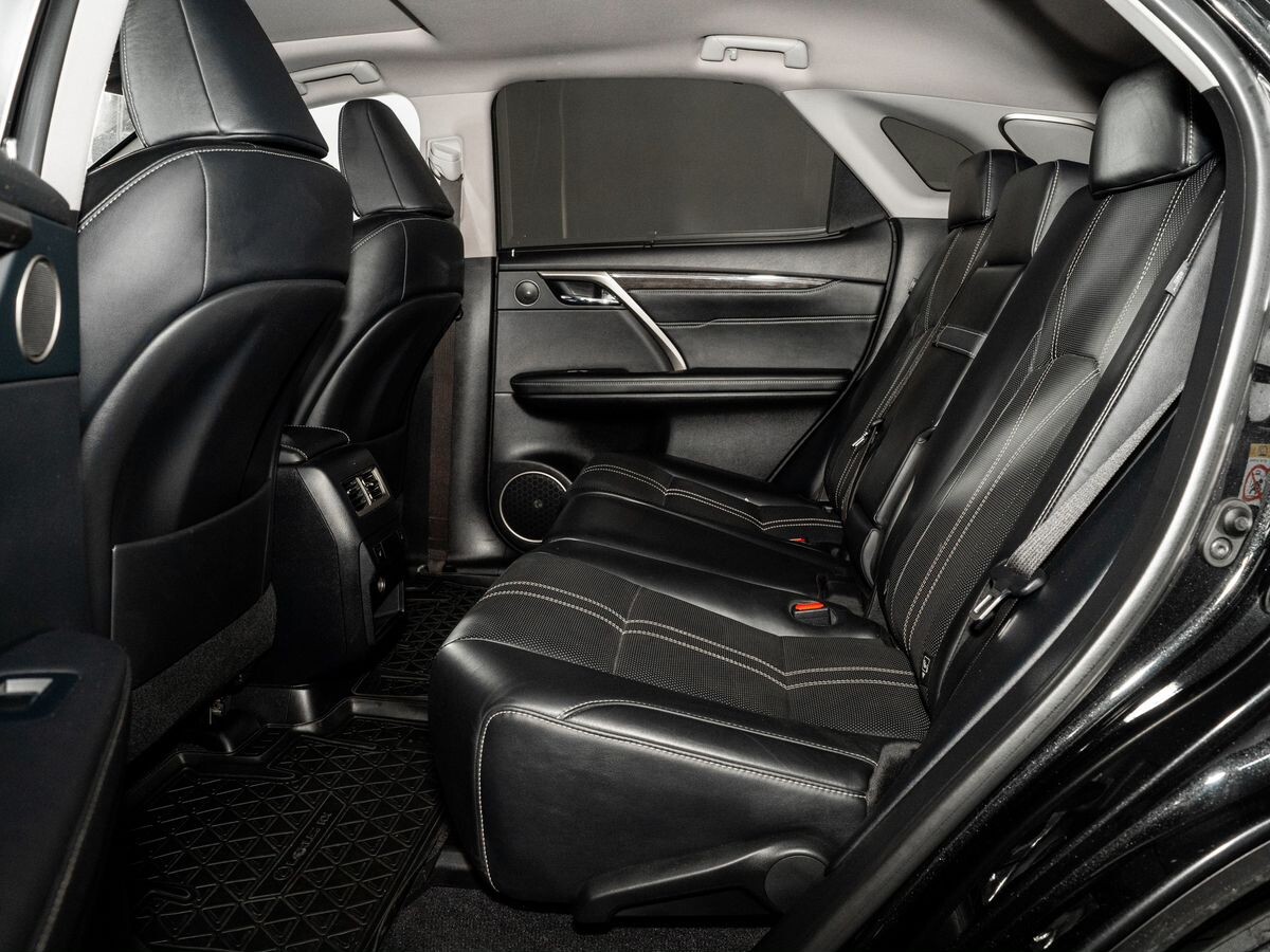 Lexus RX200t 2016 - фото автомобиля