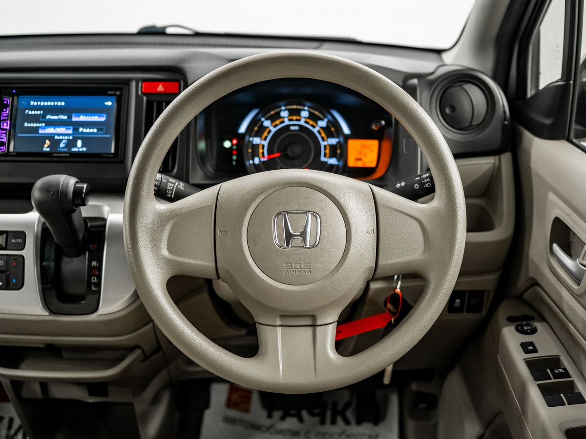 Honda N-WGN 2018 - фото автомобиля