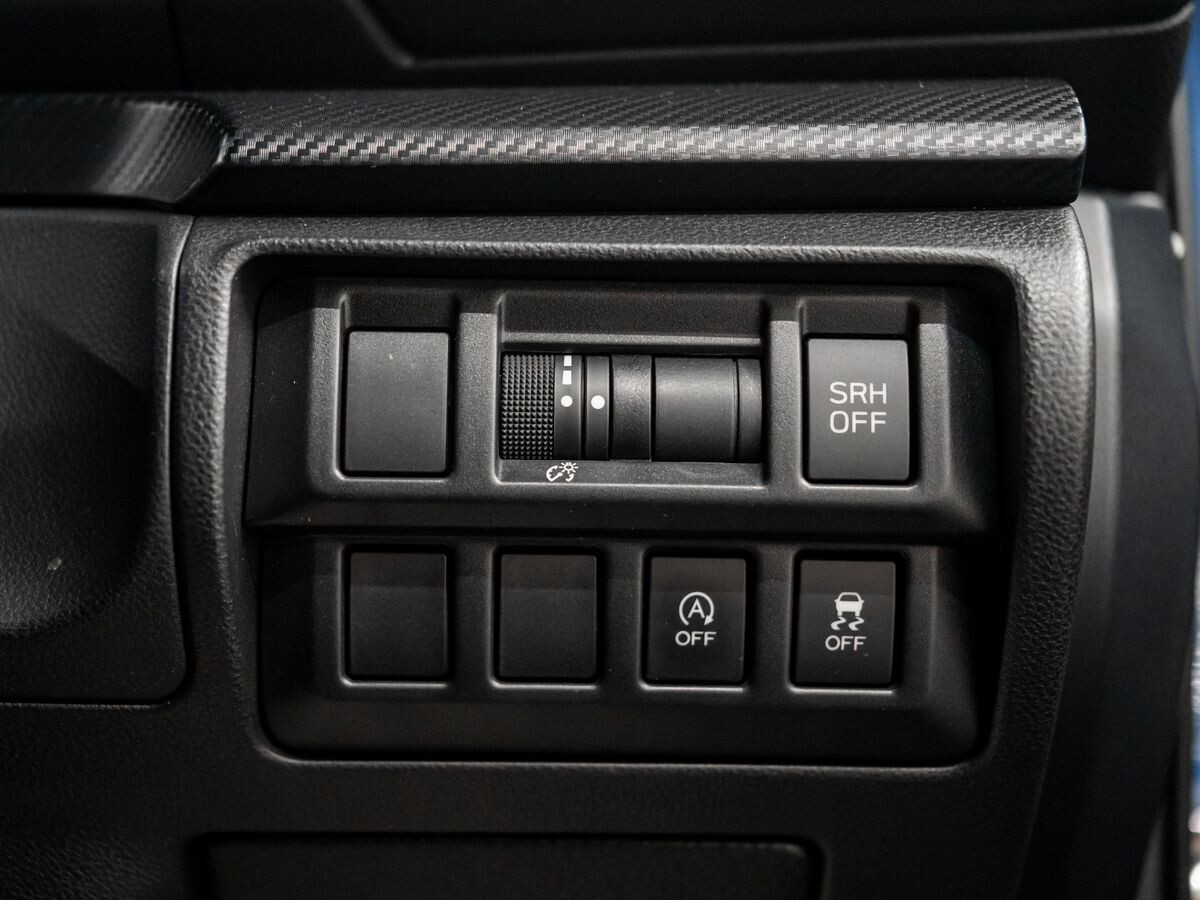 Subaru Impreza 2017 - фото автомобиля