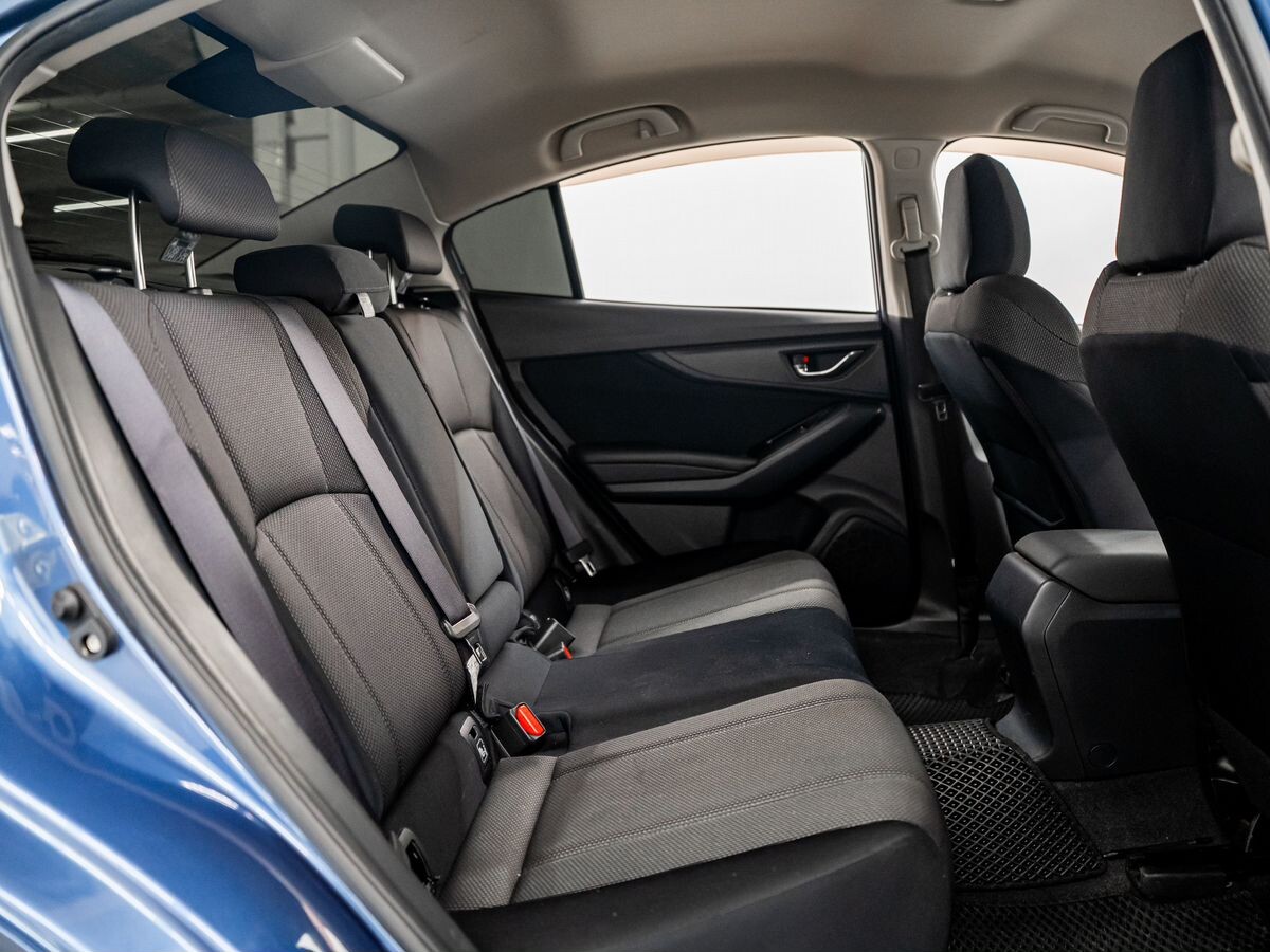 Subaru Impreza 2017 - фото автомобиля