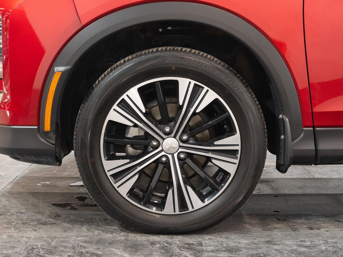 Mitsubishi Eclipse Cross 2021 - фото автомобиля